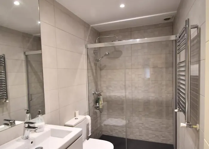 Con Garaje En El Centro *