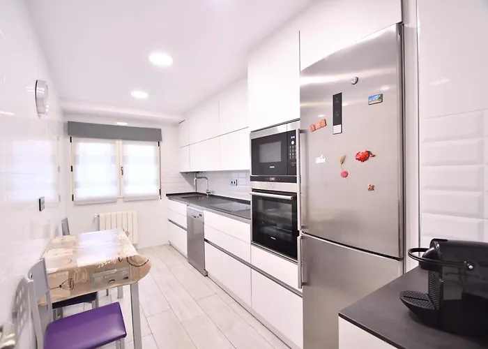 Apartament Con Garaje En El Centro Gijón